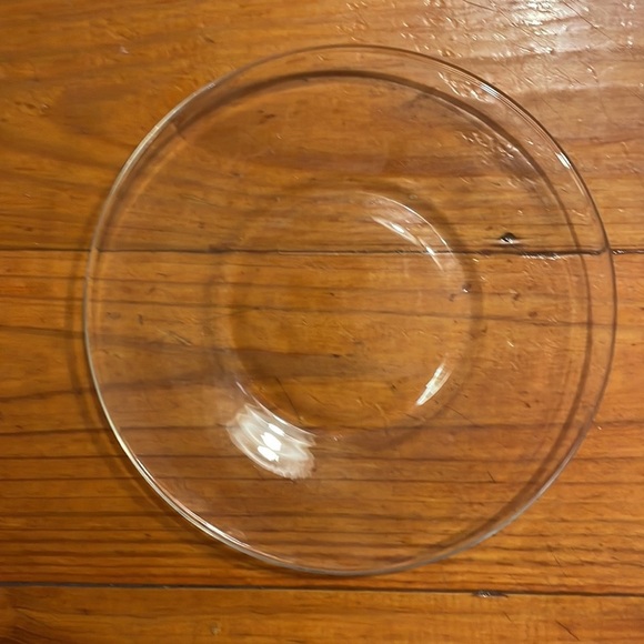 Set of EIGHT 8” heavyweight 1/4” thick curved edge glass salad dessert plates - Picture 10 of 15